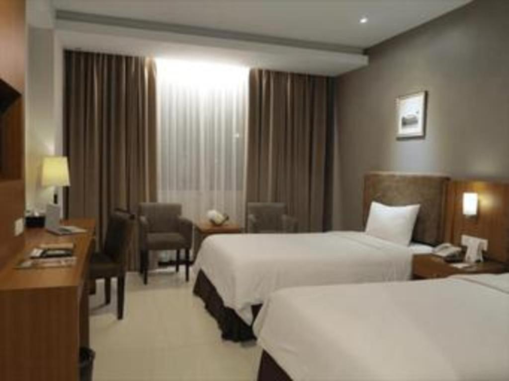 Grage Hotel Cirebon Exterior foto